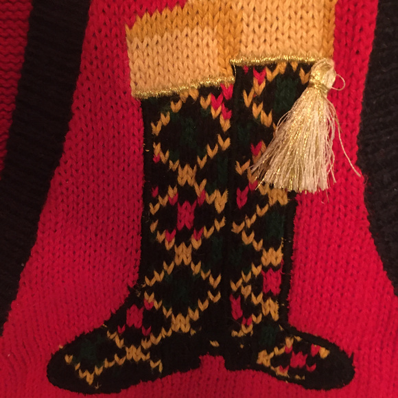 Appliqued Sweater Knit Vest - Picture 4 of 6